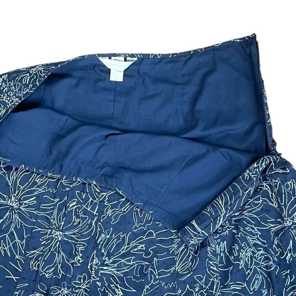 Christopher & Banks Navy Floral Paradise Textured Skirt Sz 16 - Picture 5 of 12